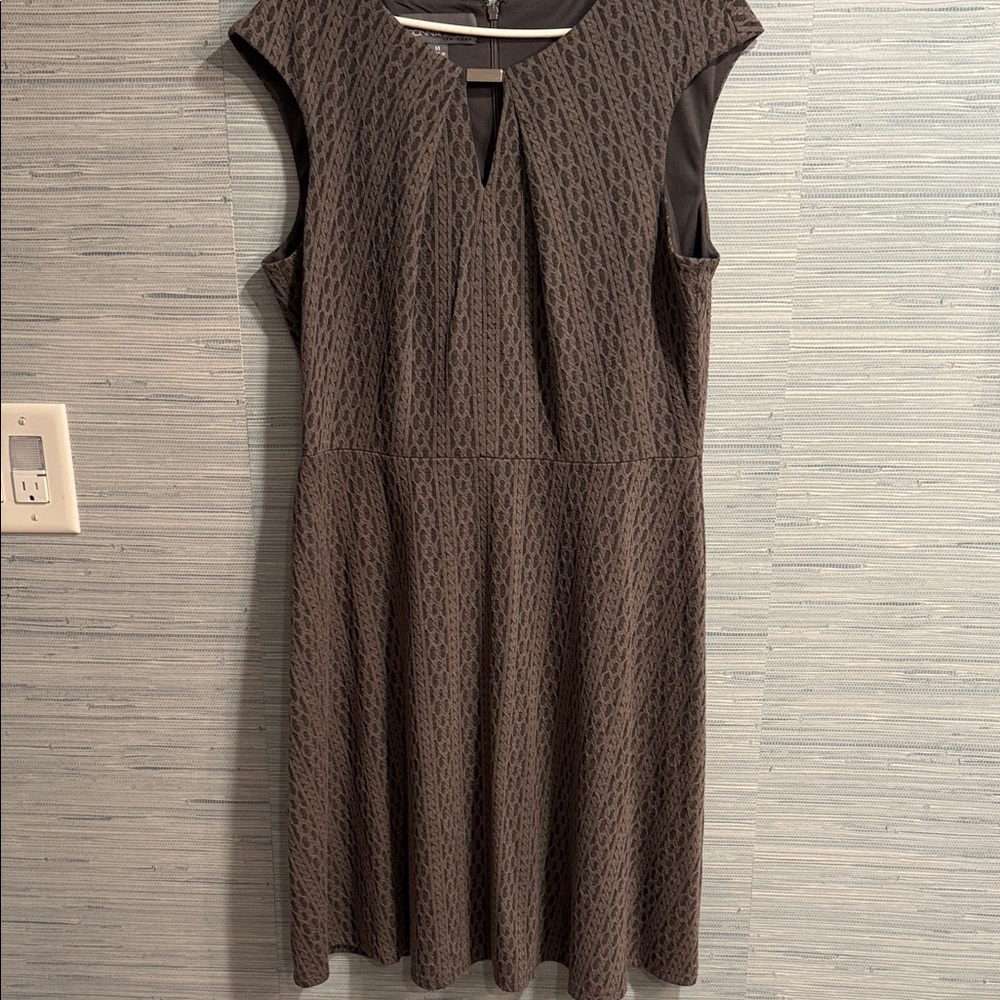 Donna Ricco Textured grey Midi Dress